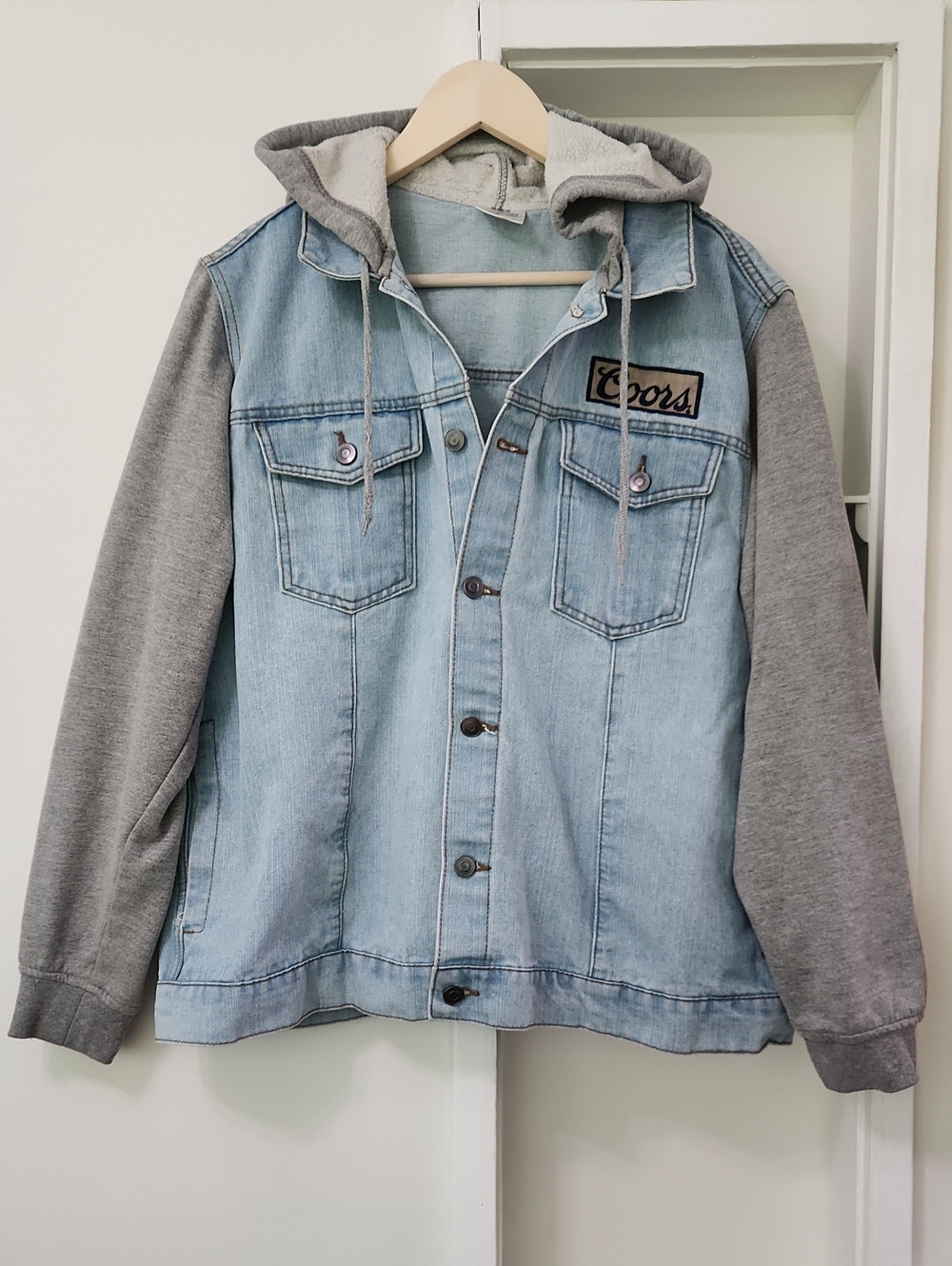 Coors Banquet Hooded Denim Trucker Jacket Light Wash L - Picture 3 of 16